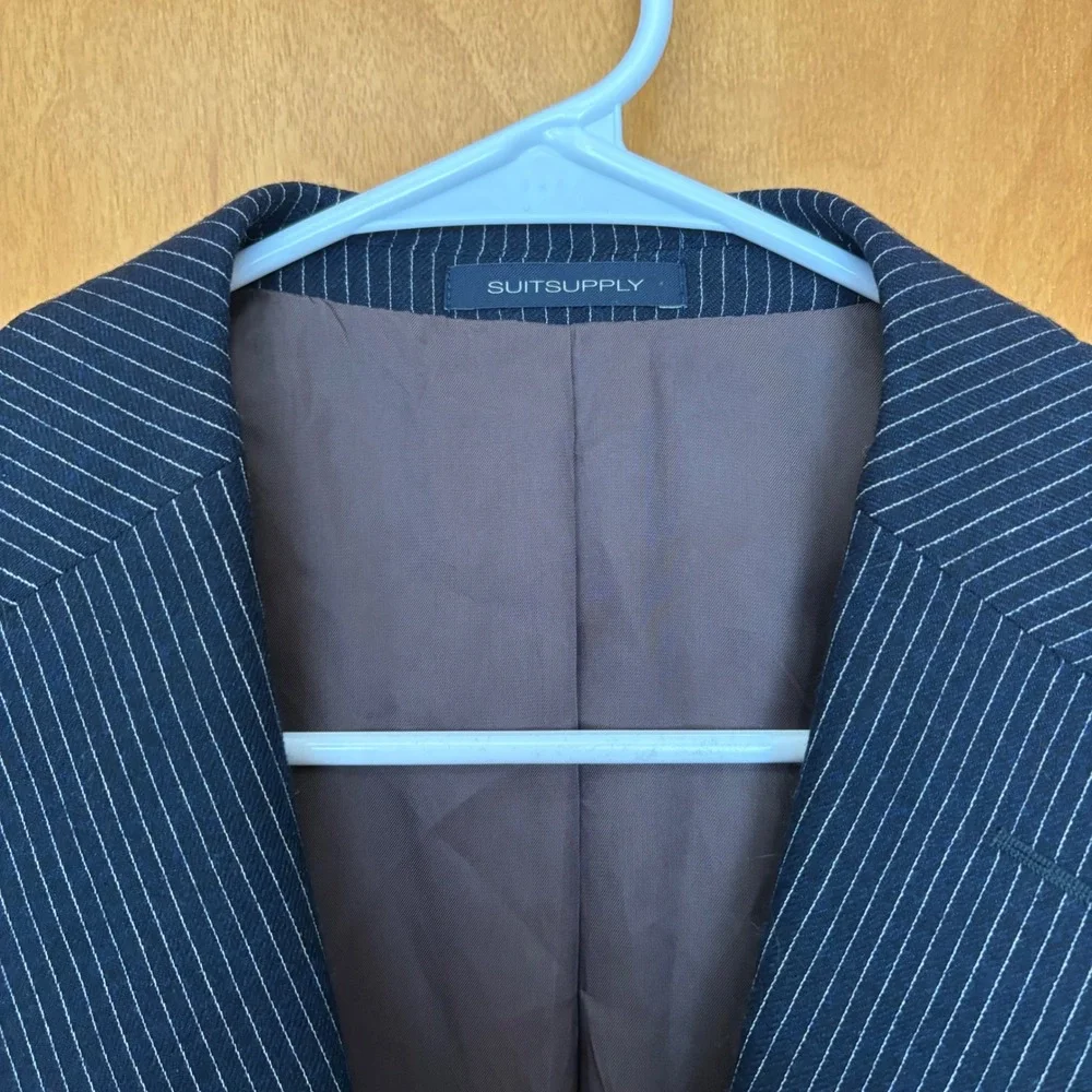 Suitsupply Lazio Suit Jacket Mens 46/36R Navy Pinstripe Drago Super 130s Wool